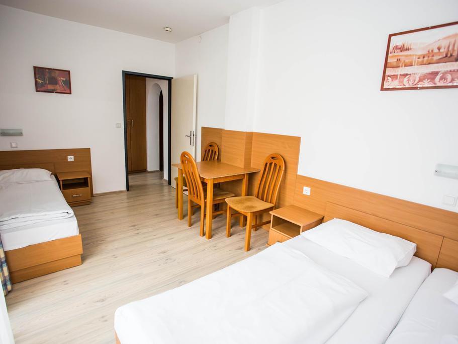 Hotel Geblergasse Vienna Exterior photo
