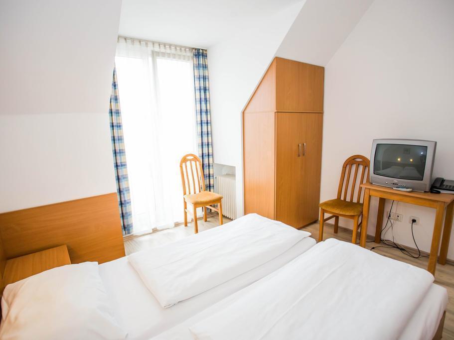 Hotel Geblergasse Vienna Exterior photo